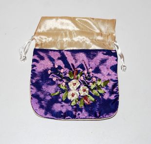 Applique Cosmetic Pouch 5.5〝x4.5