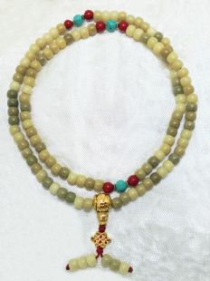 Bodhi root mala (8 x 7 mm)